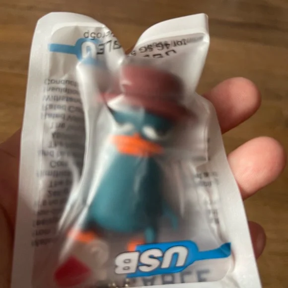 Brand New (NWOT) 16GB USB Sticks-Five CHOICES - Picture 8 of 15